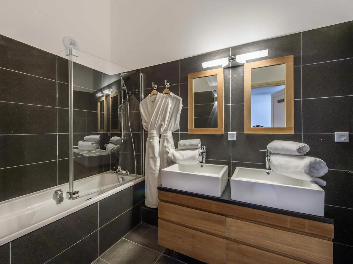 Magnifique Penthouse T5 Avec Balcons Dans Courchevel, Parking Et Wifi Inclus - Fr-1-563-29 Apartment